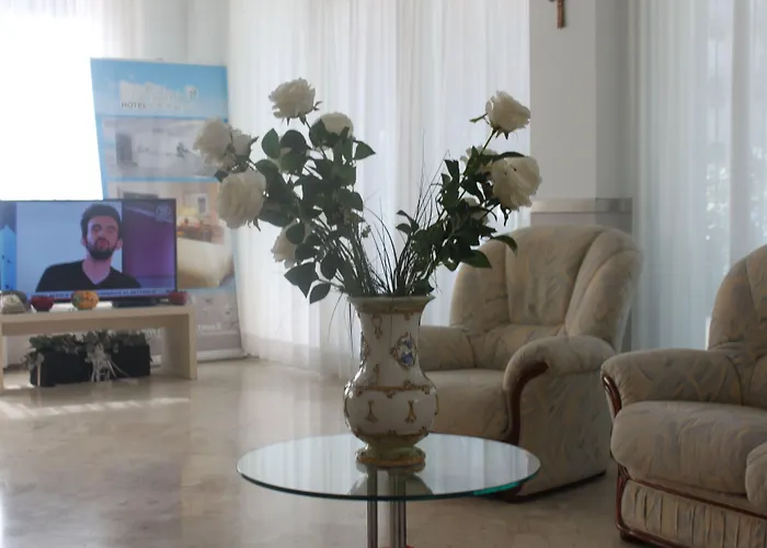 Marittima 3* Римини